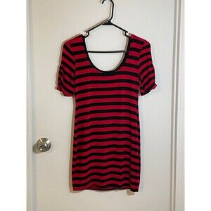 Womens / Juniors Small Low Back Shirt, Red & Black, Long Zipper